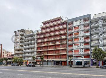 Departamento · 58m² · 3 Ambientes · 1 Cochera · Venta Departamento 3 Ambientes Al Frente La Perla