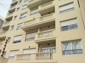 MDZ-MDZ-442_2 · Hermoso Depto de 2 Ambientes con Amplio Comedor, Balcon. Excelente Ubicacion