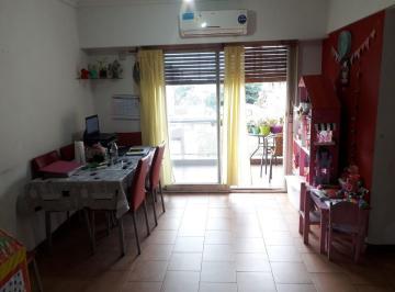 Departamento de 2 ambientes, Quilmes · Dos Ambientes con Balcón | Quilmes Centro | Cochera