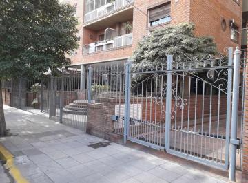 Departamento de 2 ambientes, Quilmes · Dos Ambientes en Centro de Quilmes con Cochera