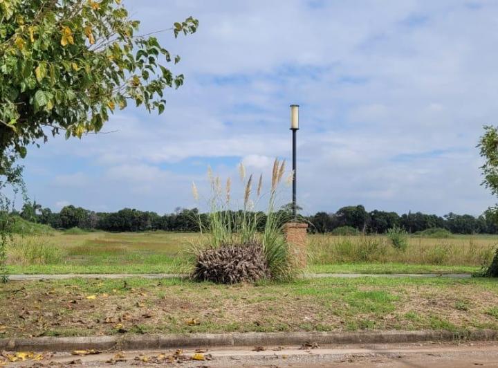 Terreno · 502m²