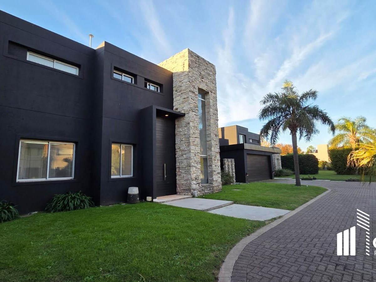 Funes Hills Miraflores Funes
