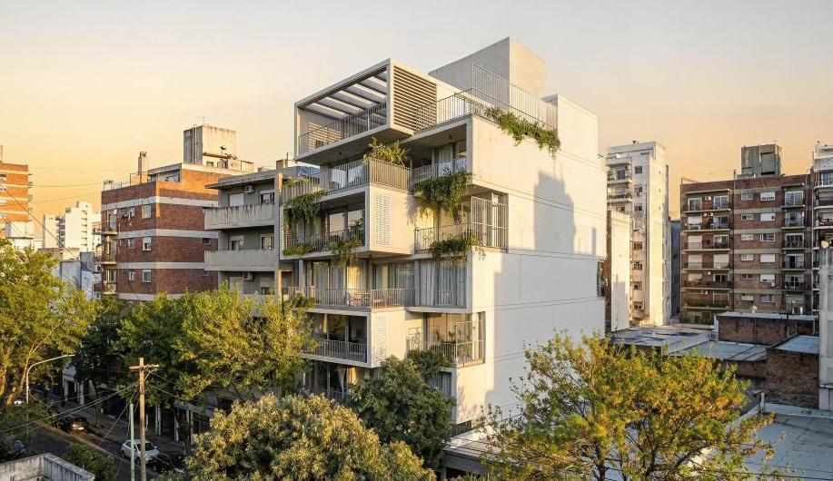 Zeballos al 2600