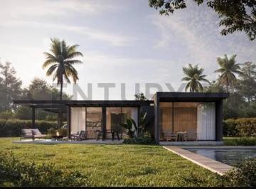 Casa · 103m² · 4 Ambientes · 4 Cocheras · Casa con Pileta en Santa Sofia Financiacion