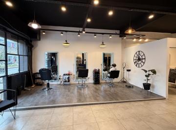 Local comercial · 130m² · Local en Alquiler en Devoto