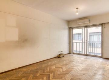 Departamento · 66m² · 3 Ambientes · 2 Cocheras · Venta Dpto. 3 Amb. Dep a Refaccionar C/ 2 Cocheras