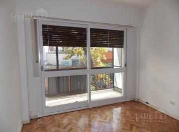 Departamento · 44m² · 2 Ambientes · Venta de Departamento 2 Ambientes Al Frente con Balcón - Saavedra