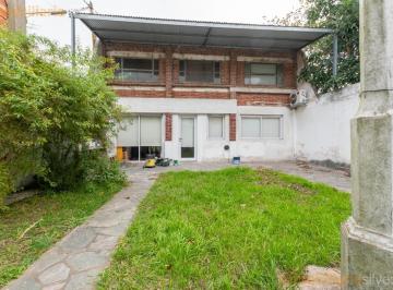 Casa · 100m² · 3 Ambientes · 16 Entre 69 y 70 La Plata - Casa Interna de 2 Dorm. y Cochera en Alquiler Alquiler