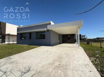 Casa · 139m² · 5 Ambientes · 1 Cochera · Venta Casa en Barrio San Felipe