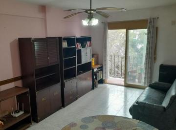 Departamento · 50m² · 3 Ambientes · Venta Dpto Tres Ambientes Vte Lopez