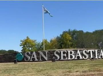 Terreno · 981m² · Venta Lote Interno de 981 m² con Frente de 29 m | Área 12 | San Sebastián