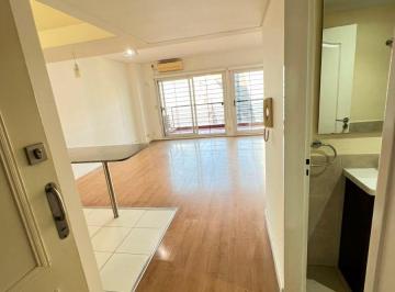 Departamento de 2 ambientes, Parque Chacabuco · Alquiler 2 Ambientes · 2 Baños · Cochera Fija · Parque Chacabuco