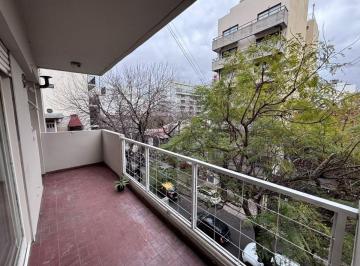 Departamento de 2 ambientes, Almagro · 2 y 1/2 Amb Fte C/balcon Amplio - Cochera Fija