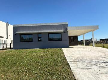 Casa · 139m² · 5 Ambientes · 1 Cochera · Venta Casa en Barrio San Felipe