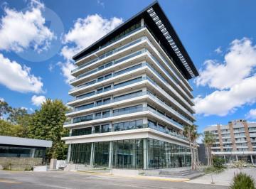Oficina comercial · 51m² · 1 Ambiente · 1 Cochera · Oficina en Aluiler en Las Toscas Office II
