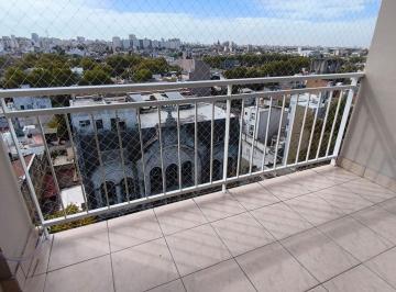 Departamento · 73m² · 4 Ambientes · 1 Cochera · Alquiler Departamento 4 Ambientes + Cochera Flores