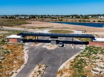 Terreno · 818m² · Venta Lote en San Antonio - Canning Village