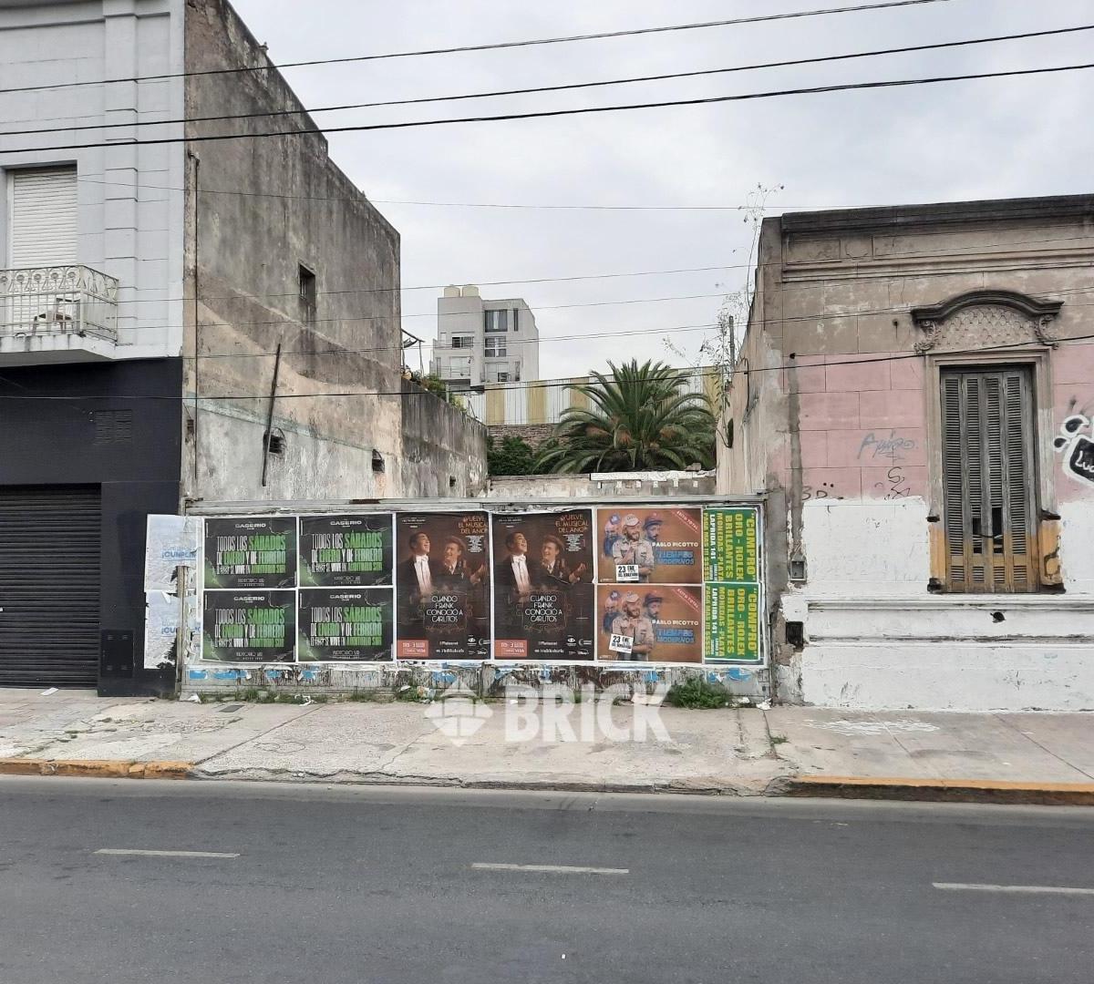 AV. Hipolito Yrigoyen al 6600, Lanús, Lanús