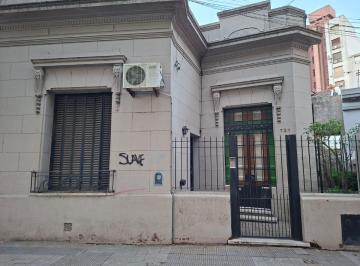 Casa de 3 ambientes, La Plata · Diag 73 y 64 La Plata