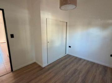 PH de 2 ambientes, La Plata · PH en Venta un Dormitorio 30 56 y 57