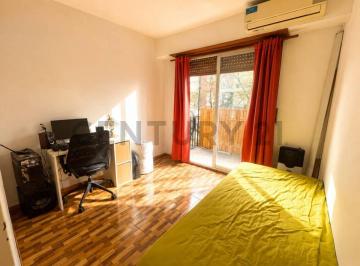 Departamento · 44m² · 3 Ambientes · Venta Oportunidad Dpto 3 Ambientes con Balcón – Balvanera - Permuta