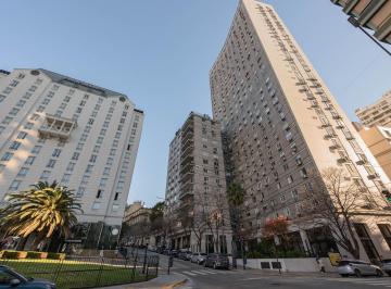 Departamento · 150m² · 4 Ambientes · 1 Cochera · Departamento - Recoleta