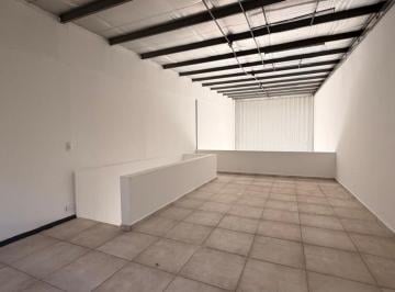 Local comercial · 100m² · 3 Ambientes · Local Comercial en Alquiler Av Donato Álvarez 9956