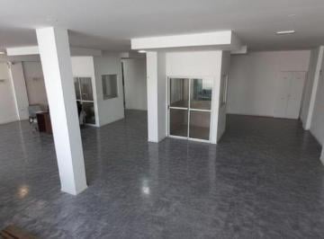 Local comercial de 2 ambientes, Córdoba · Oportunidad! - con Salida a Dos Calles - Ideal Inversor