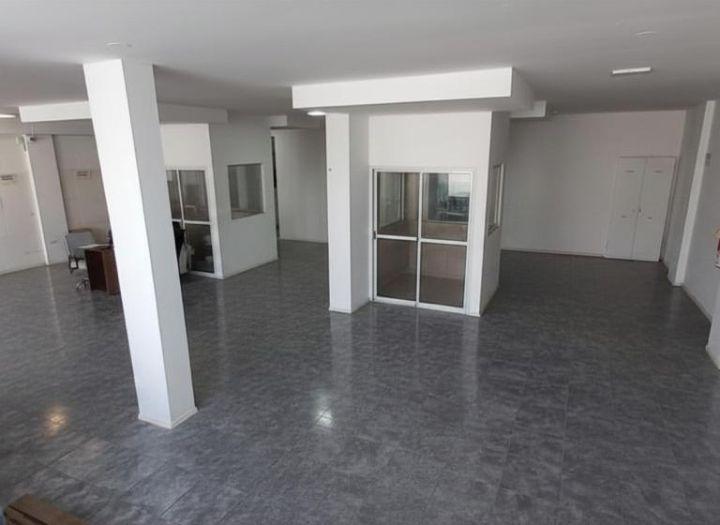 Local comercial · 310m² · 2 Ambientes