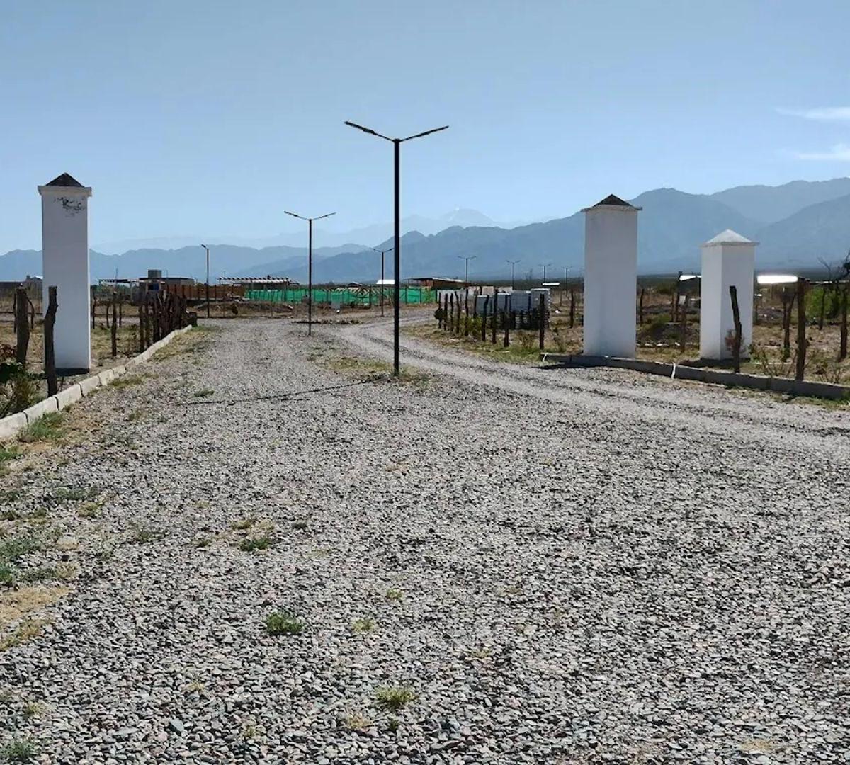 Rosalia del Castro S/N, Luján de Cuyo, Mendoza