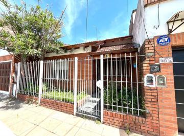 PH · 104m² · 3 Ambientes · 3 Cocheras · Venta Casa PH 3 Ambientes - Apto Credito Loma Hermosa, Tres de Febrero