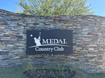 Terreno · 1019m² · Lote de 1019 m² en Venta en Medal Country Club