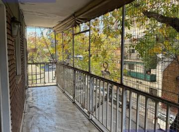 Departamento · 93m² · 4 Ambientes · 1 Cochera · Departamento en Caballito