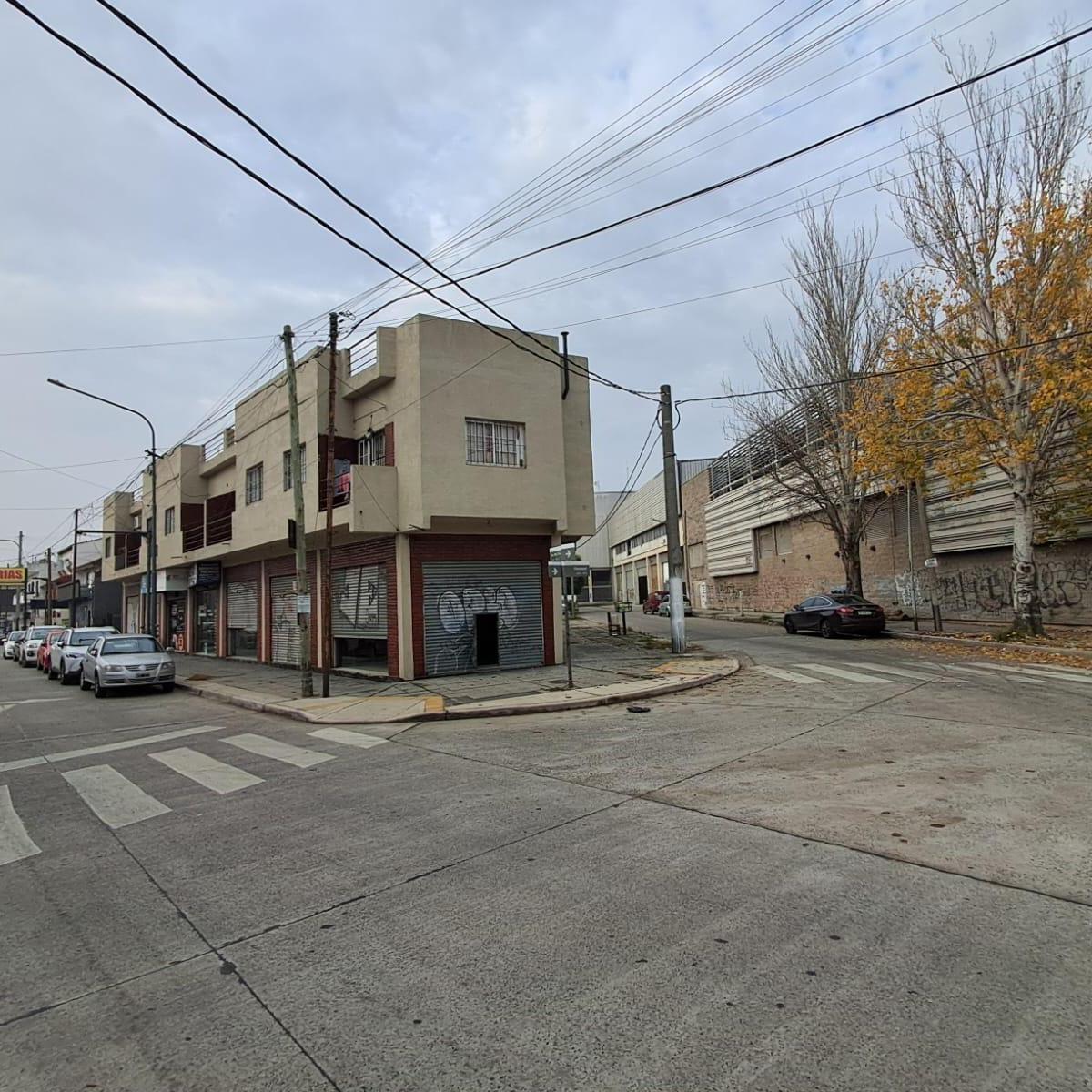 Avenida Presidente Peron al 1100, Haedo, Morón