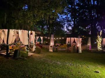 Local comercial · 700m² · Venta Fondo de Comercio Restaurante Temático en Ing Maschwitz Centro