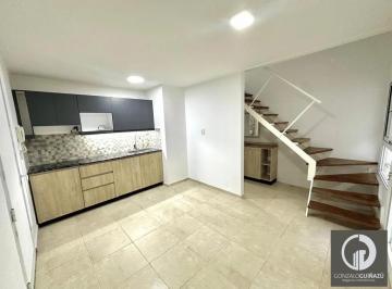 Departamento · 42m² · 2 Ambientes · Dúplex 1 Dormitorio con Patio - Lourdes, Centro - Rosario