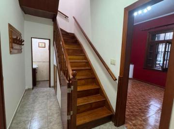 Casa de 4 ambientes, Agronomía · Casa 4 Ambientes en Alquiler - Agronomia