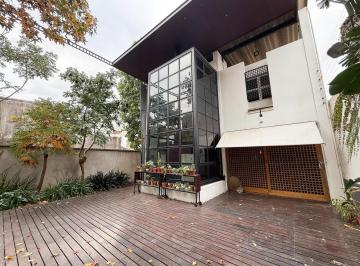 Casa · 286m² · 4 Ambientes · Casa de 4 Ambientes en Venta. Quilmes.