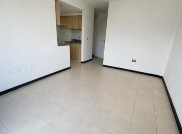 Departamento · 30m² · 2 Ambientes · Alquiler - Departamento - 2 Dos Ambientes con Balcon - Caseros Centro