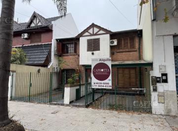 Casa · 95m² · 4 Ambientes · 1 Cochera · Alquiler Duplex 4 Ambientes con Cochera
