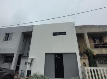Departamento · 3 Ambientes · Duplex 2 Dorm, Amplio Jardin