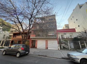 Departamento · 70m² · 4 Ambientes · Oportunidad Única! 4 Amb Cfte Planta Baja con Patio!
