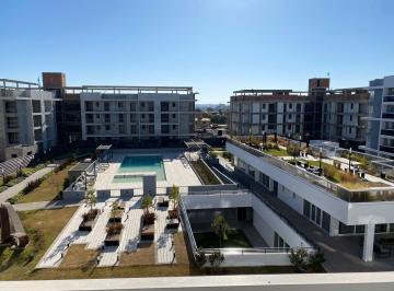 Departamento · 70m² · 2 Dormitorios · Departamento Premium Exclusivo, de 2dor en Chateau Harmonie