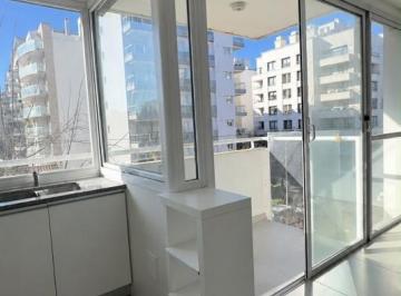 Departamento · 52m² · 2 Ambientes · 1 Cochera · Alquiler 24 m - 2 Amb a La Calle C/coch - Guemes