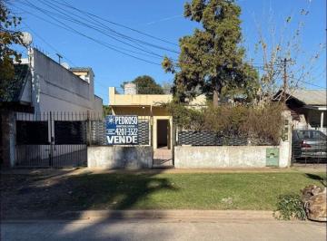 Casa de 3 ambientes, Avellaneda · Casa de 3 Ambientes Grandes con Cochera y Fondo Libre