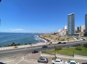 Departamento · 80m² · 3 Ambientes · 1 Cochera · Alquiler Temporada - 3 Ambientes C/ Cochera Playa Chica