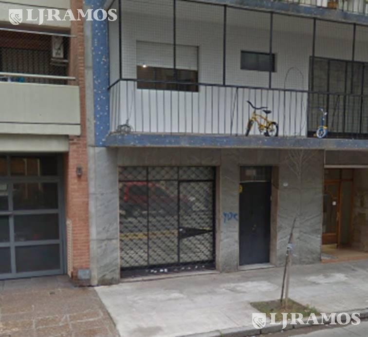 Julian Alvarez al 600, Villa Crespo, Capital Federal