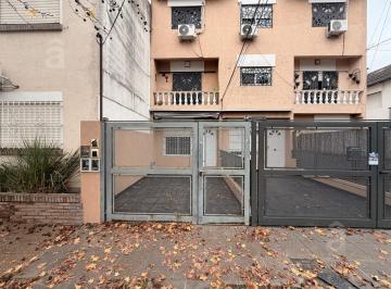 PH · 35m² · 2 Ambientes · 1 Cochera · Departamento en Venta en Villa Ballester - 2 Ambientes con Entrada Para Auto - Zona Céntrica