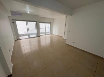Departamento · 40m² · 1 Ambiente · Impecable 1 Amb. con Balcón Cfte.