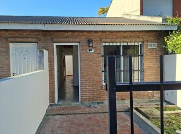 Departamento · 40m² · 2 Ambientes · Alquiler Depto 2 Amb - Villa de Mayo